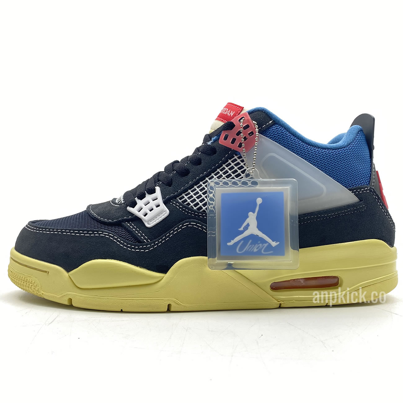 Nike Union Air Jordan 4 Retro Off Noir Dc9533 001 Release Date (1) - newkick.cc